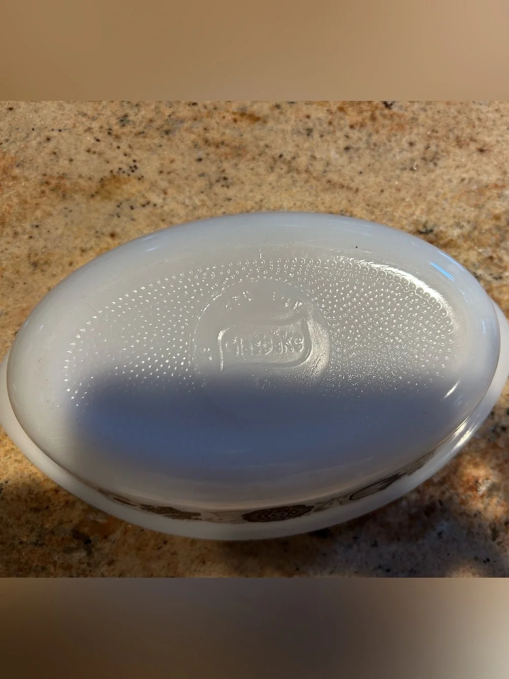 Glasbake Black Tulip #J235 1 qt Oval Milk Glass Open Casserole Vintage